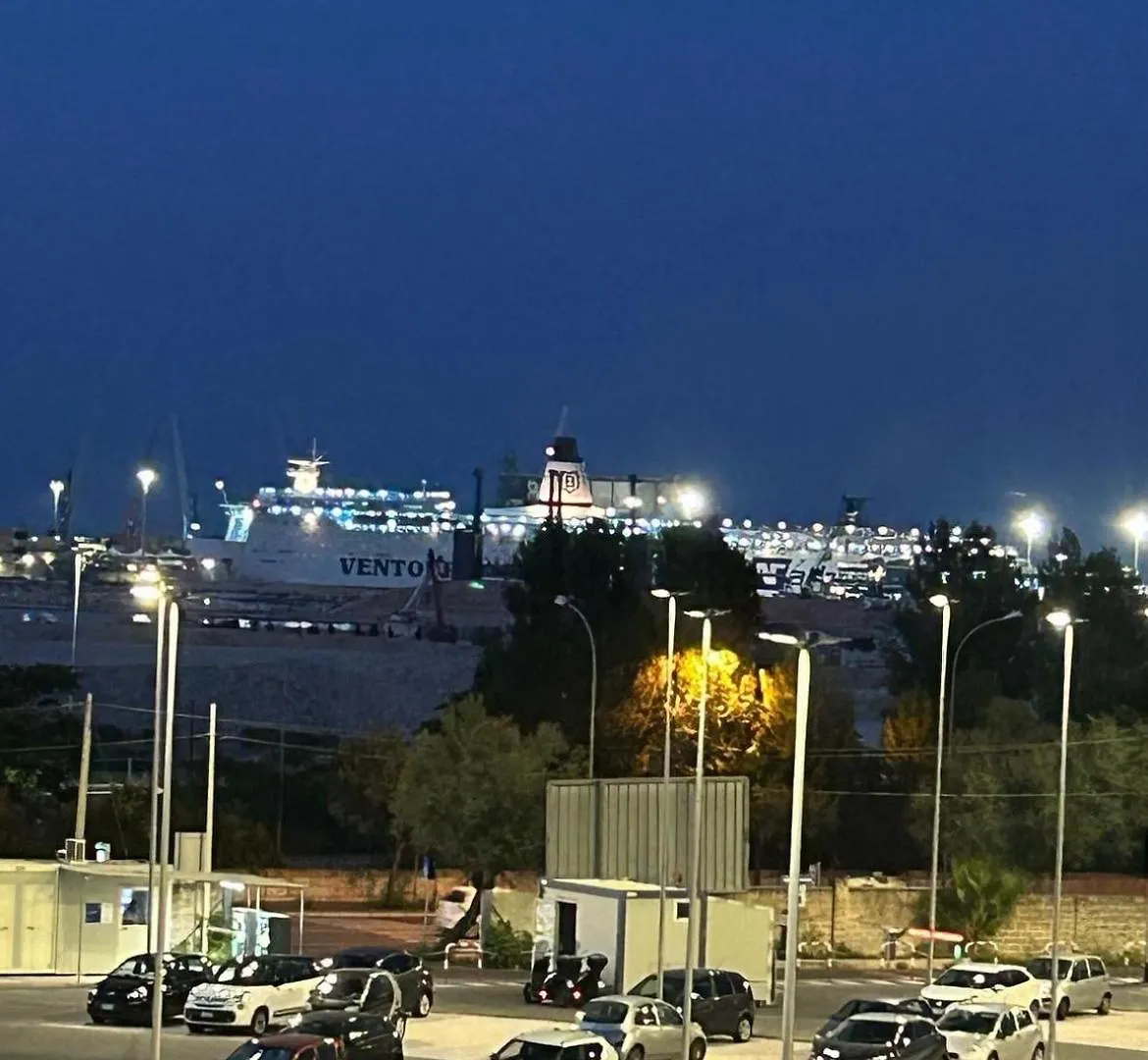 Apartmán Brigata Sea View Bari 0*,
